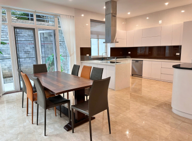 Cho thuê biệt thự tại Ciputra, 100 triệu, 180m2, giá siêu hời 3