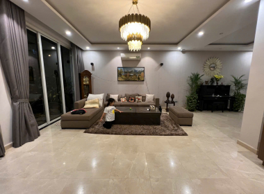 Cho thuê nhà biệt thự 4PN, 4WC, 140m2 chỉ với 100 triệu/th tại Ciputra, Tây Hồ, Hà Nội 2